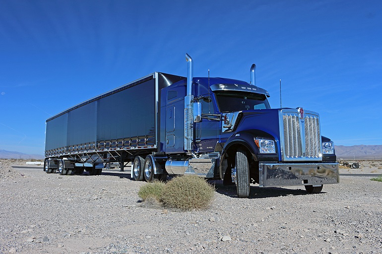 Kenworth W990