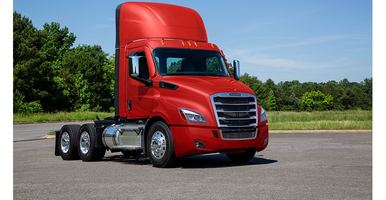 Freightliner launches lightest Cascadia at Tank Truck Week Bulk