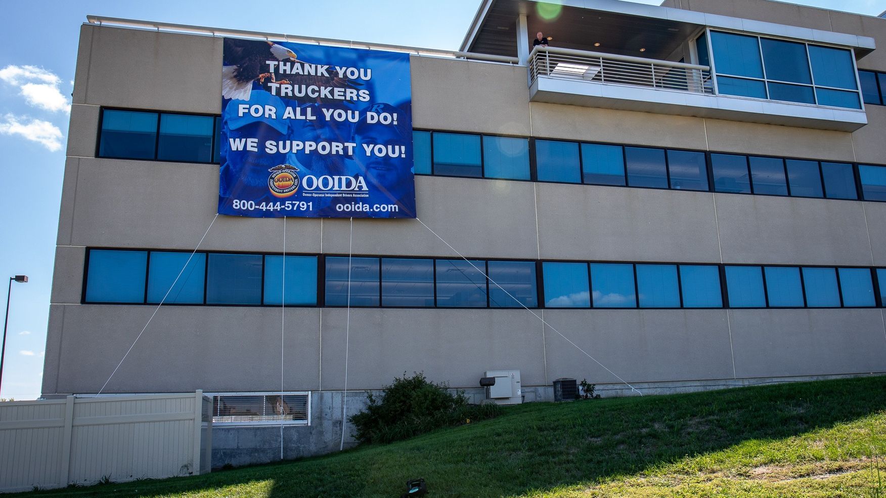 Ooida Truckers Building 5dfceb80cd38c