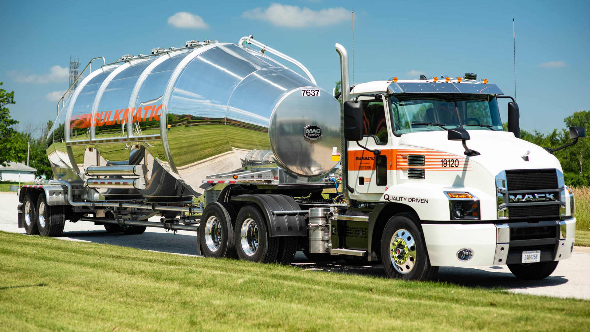 Bulkmatic, Bulk FR8 team up for pneumatic tank truck management Bulk