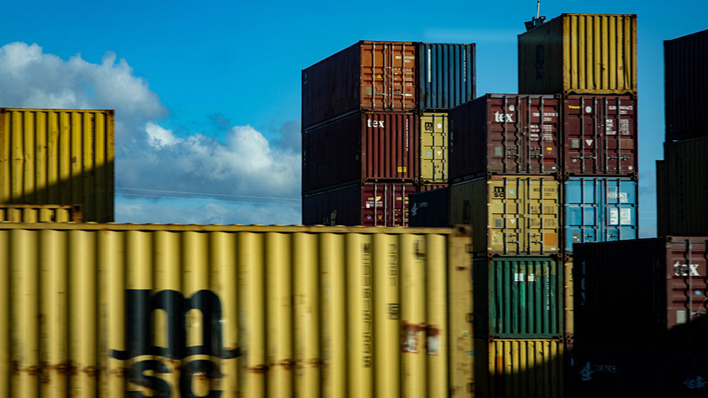 Fo Assorted Color Intermodal Containers Magda Ehlers 5e8c8886ad1f2 5e8cbc76212e1