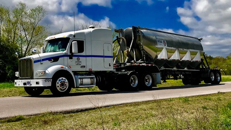 Southern Tank Transport Improving Safety With Smartdrive System Bulk Transporter