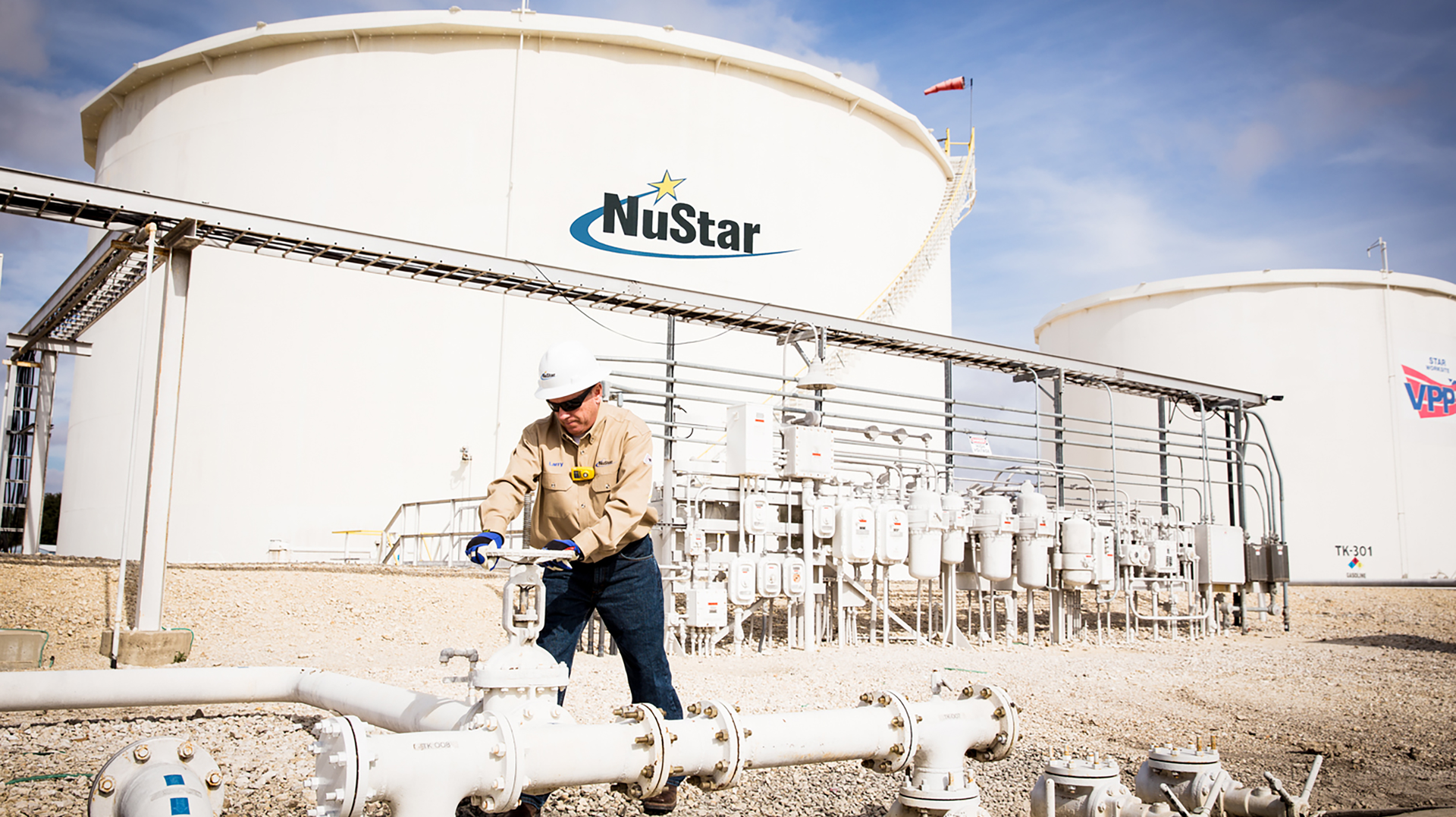 Nustar 100 Best Companies 2018 Web