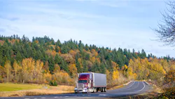 Fleet Net Benchmarkit Q3 2020 Truck Photo 5fc5b7da72094 5fce439a601f0 Fleet Net Benchmarkit Q3 2020 Truck Photo 5fc5b7da72094 5fce439a601f0