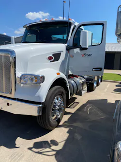 Most of the PacLease trucks used by Star Transport are Peterbilt Model 367 and 567 day cabs. Most of the PacLease trucks used by Star Transport are Peterbilt Model 367 and 567 day cabs.