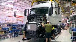 Volvo Truck Assembly 62ebad009dae7 62ed79add256b Volvo Truck Assembly 62ebad009dae7 62ed79add256b