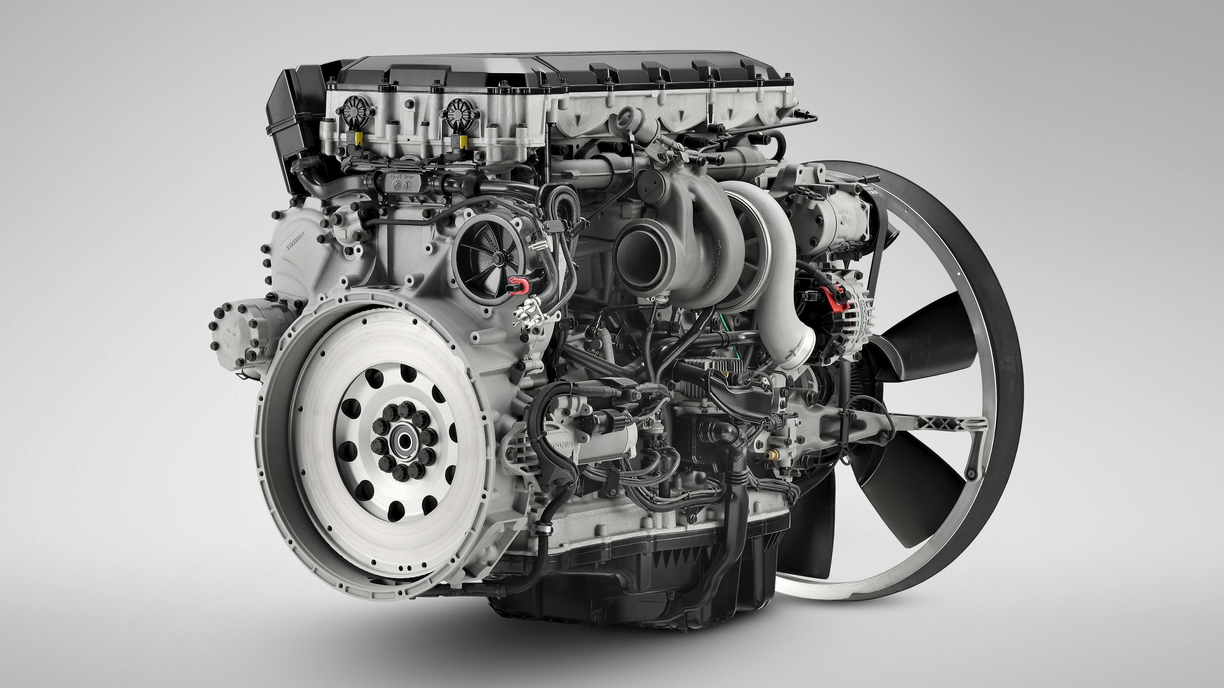 Positioned between the established 9- and 13-litre engine platforms, the Super 11 offers up to 7% improved fuel efficiency compared with Scania&rsquo;s current 9-litre engine.