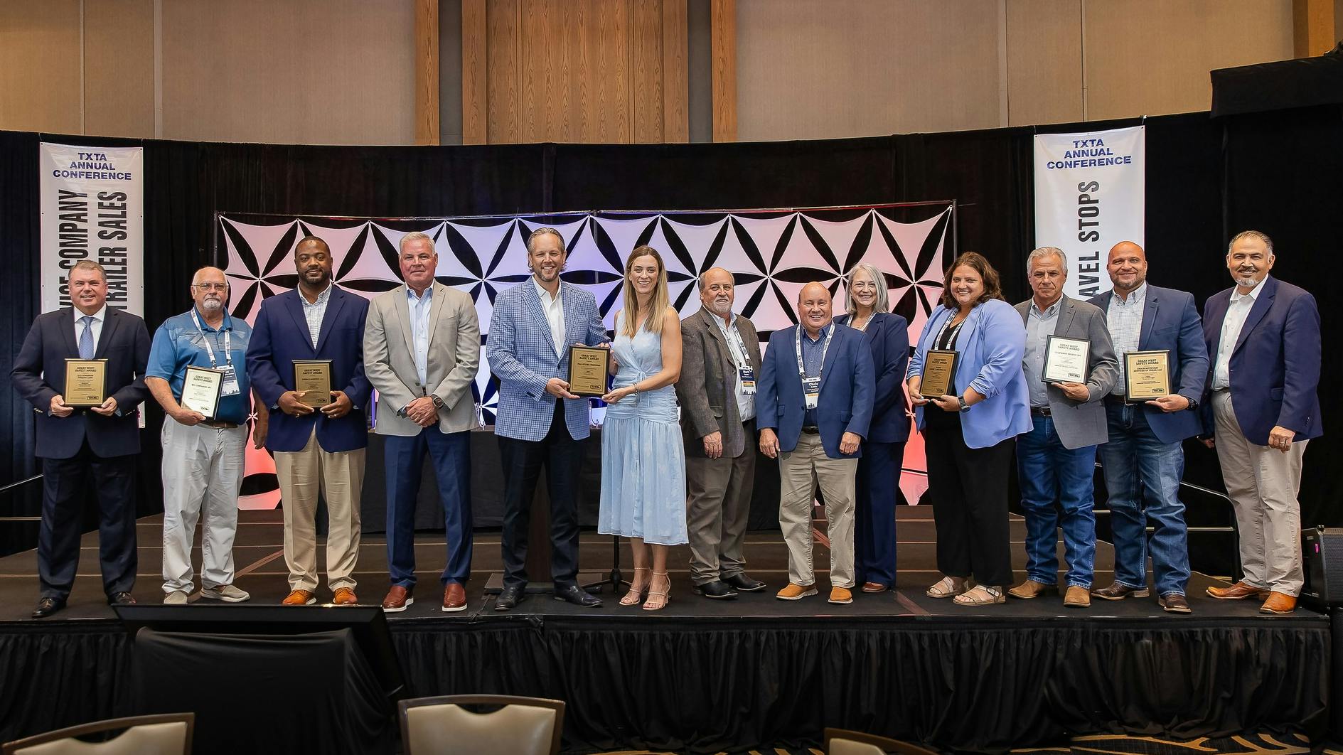 Tank truck companies Chalk Mountain Services of Texas, Dupr&eacute; Logistics, and GulfMark Energy once again shined, with Chalk Mountain claiming the grand championship in the TXTA Truck Safety Contest for the third time in four years.