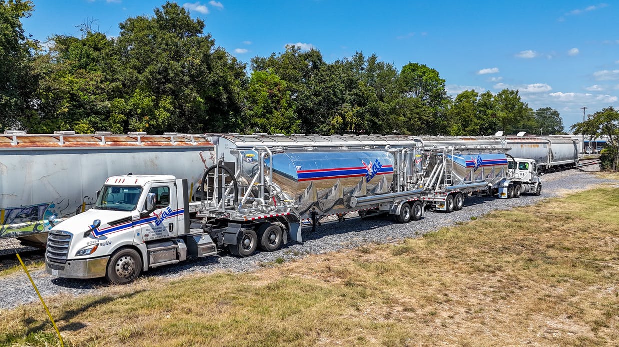 Eagle Transport recently established a rail spur at its Dalton, Georgia, location added in the May 2023 acquisition of dry bulk hauler Bulk Carriers.
