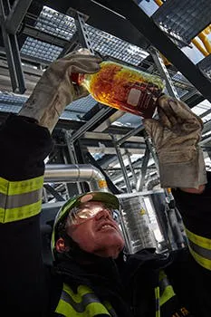 Figure 3. Unit started up in 2018 can produce 100 L/hr of synthetic crude. Source: OMV. Figure 3. Unit started up in 2018 can produce 100 L/hr of synthetic crude. Source: OMV.