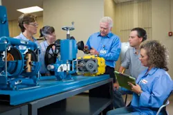 1106_cover_op_training_fig1 1106_cover_op_training_fig1