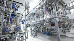 The picture shows a reactor for the synthesis of solids. The picture shows a reactor for the synthesis of solids.