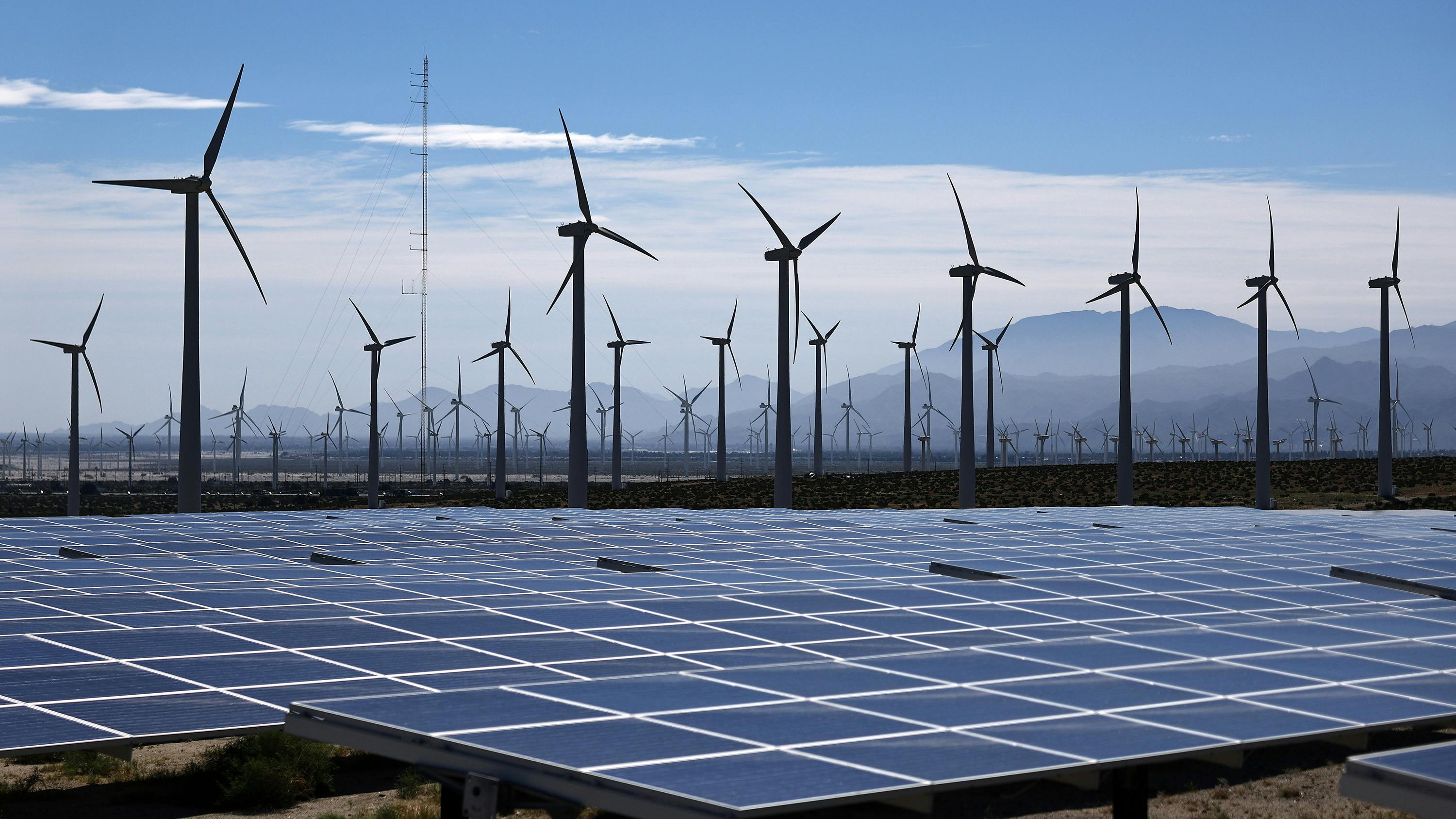 The U.S. Keeps Breaking Renewable Energy Records