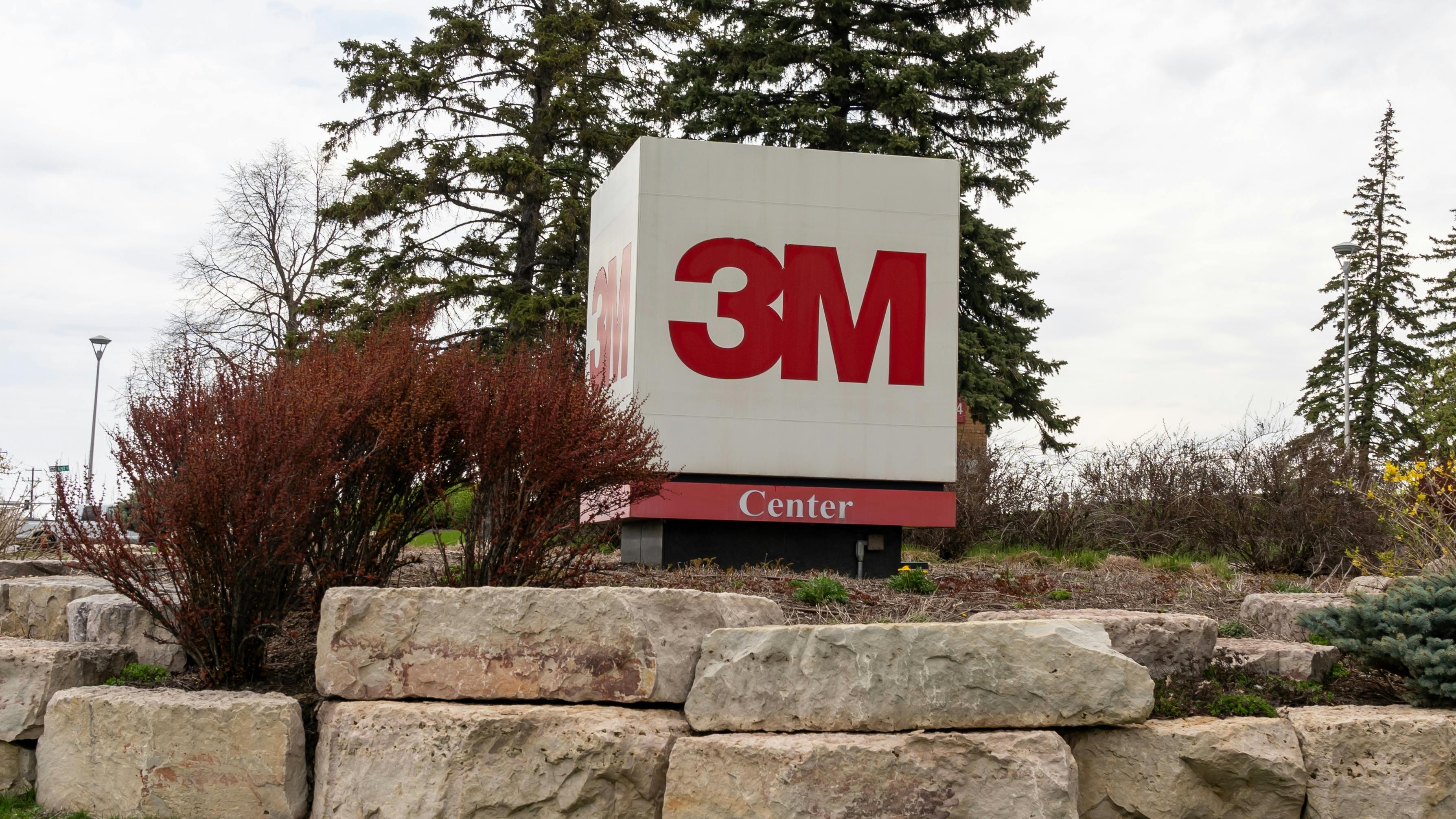3M sign at Minnesota headquarters