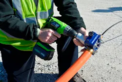 The handheld version of the ULTIMAZ Point-to-Point Hybrid Fiber Drop Installation System enables the installation of fiber-optic cable through CableJetting, at speeds up to 600 feet per minute. The ULTIMAZ also is available in a stand-mounted version. The handheld version of the ULTIMAZ Point-to-Point Hybrid Fiber Drop Installation System enables the installation of fiber-optic cable through CableJetting, at speeds up to 600 feet per minute. The ULTIMAZ also is available in a stand-mounted version.