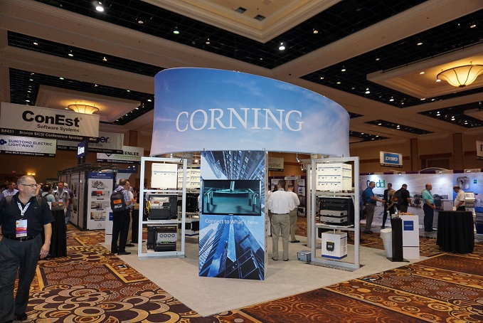 Corning expands optical connectivity lines with new UniCam toolkit, MTP connector technologies