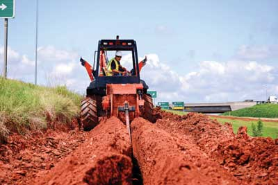 Get your fill of this fiber-optic underground horizontal drilling operation