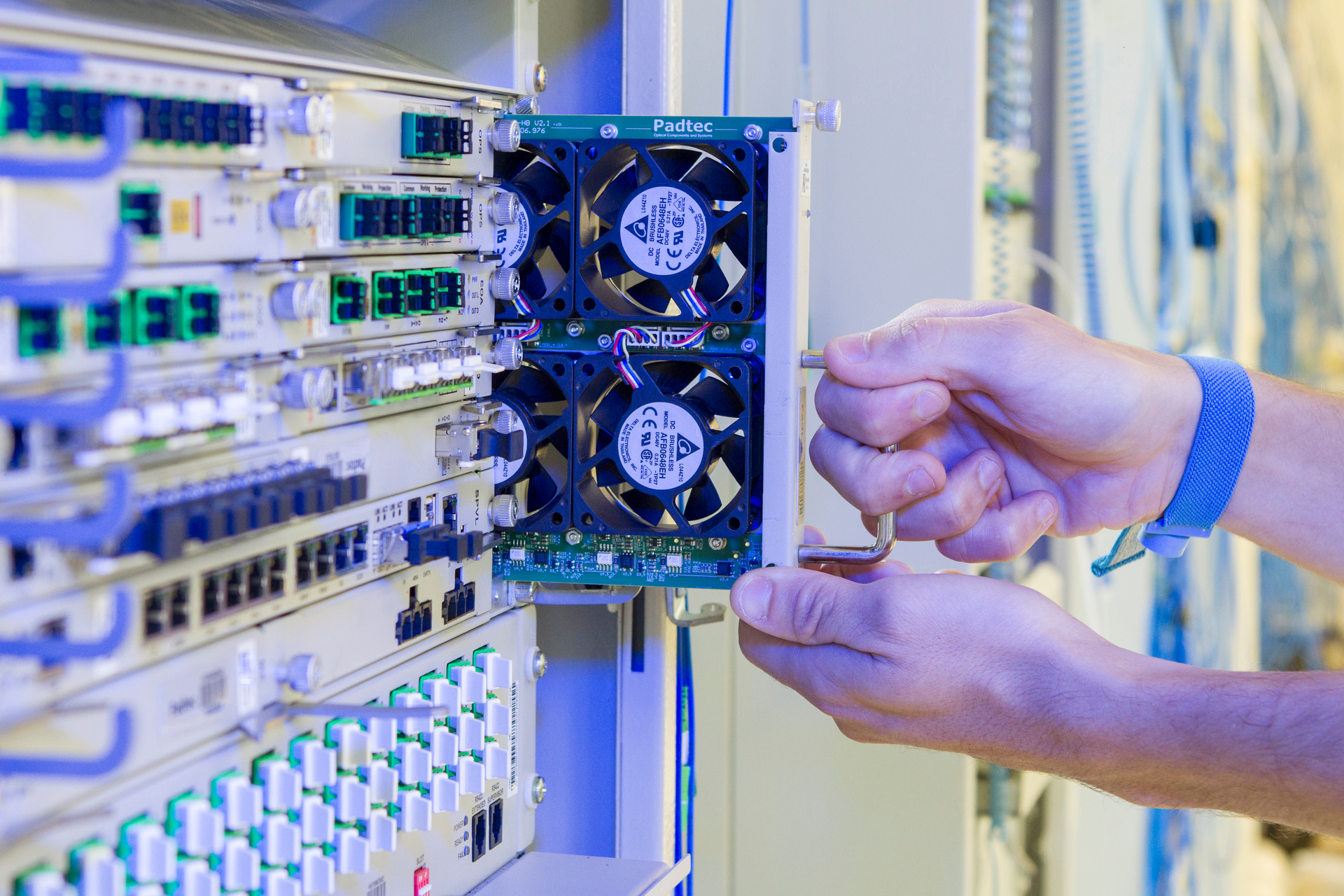 Equipos Padtec3 60b693de57fd4