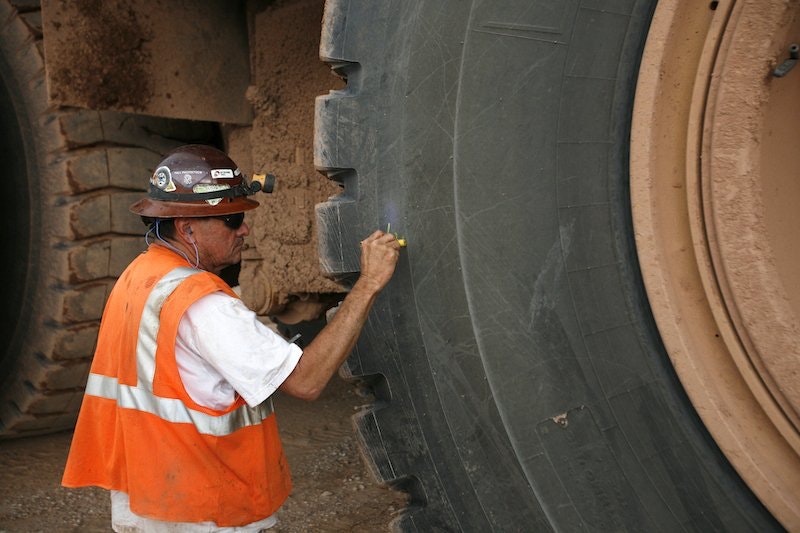 1654665821716 Tire Inspection Bridgestone