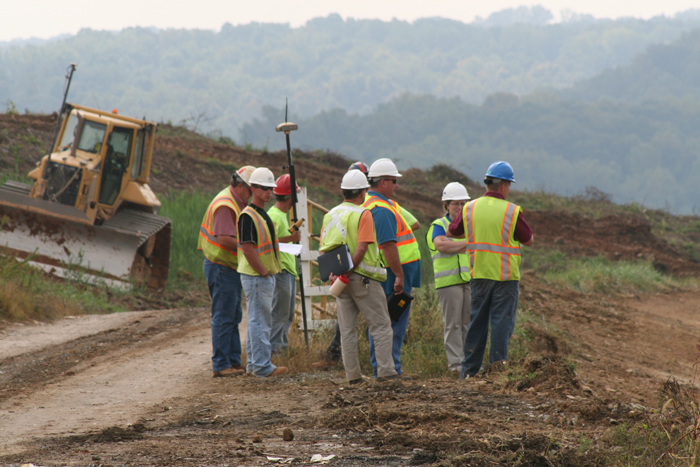 1654666525179 Dxi Gps Foremen