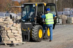 1654722901119 Volvo Mc135c 1654722901119 Volvo Mc135c