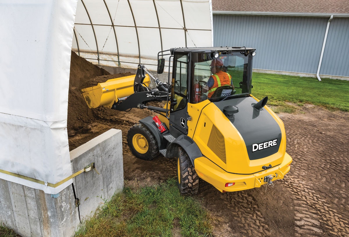 Deere-244L-Wheel-Loader