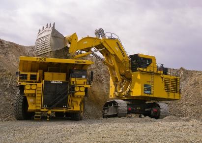 Komatsu PC4000 shovel
