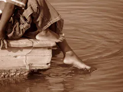 1654729944538 Toeinwater0 1654729944538 Toeinwater0