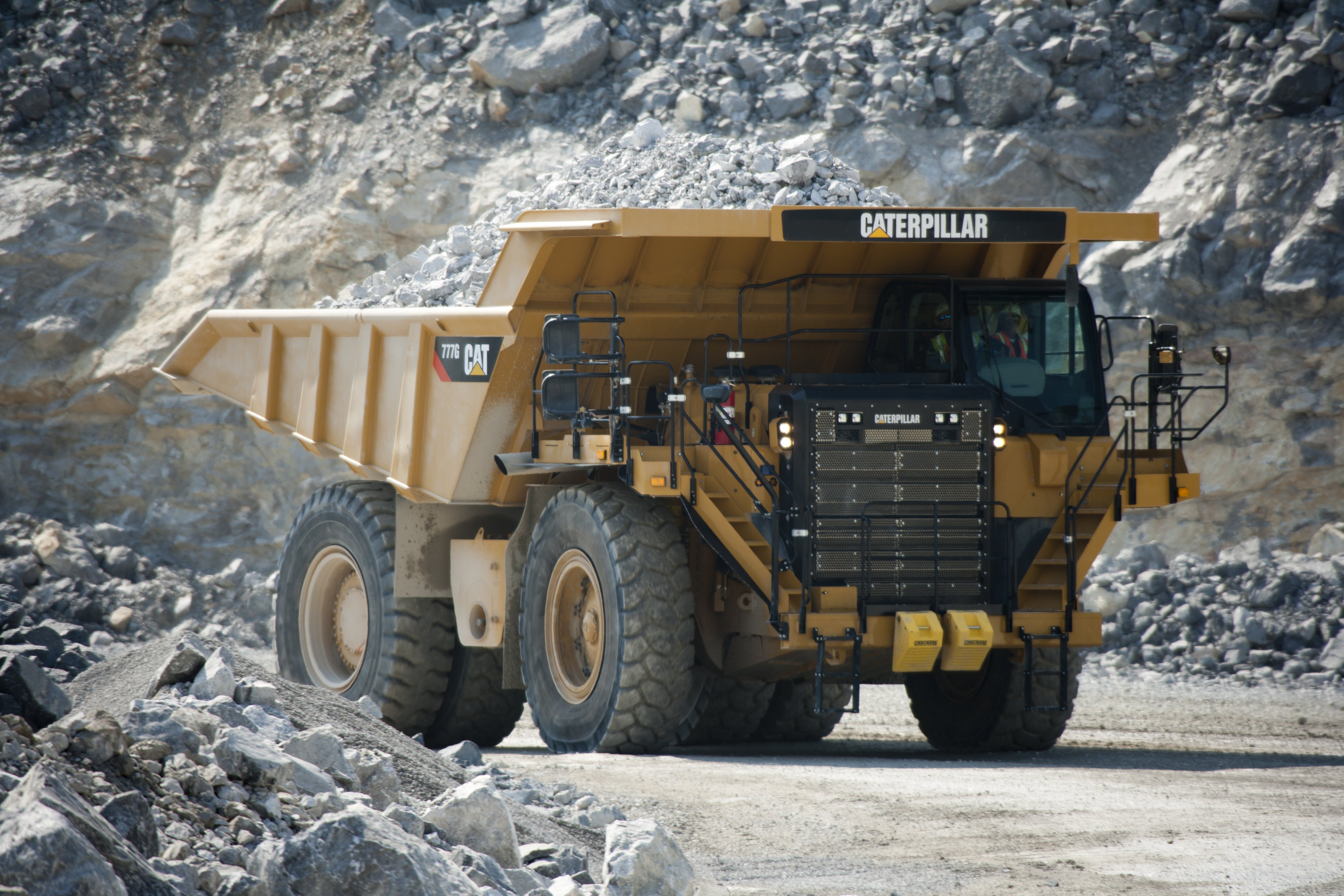 1654786276105 Cat 777g Haul Truck
