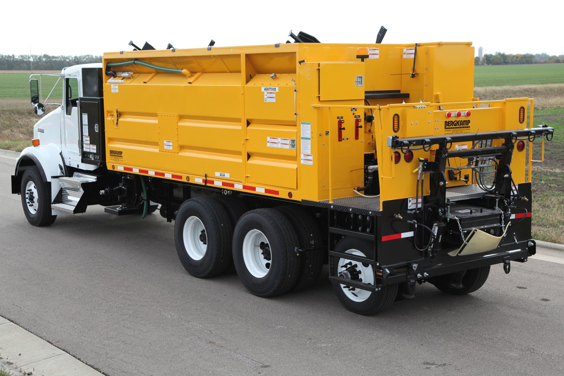 1654786366747 Bergkamp M212 Paver