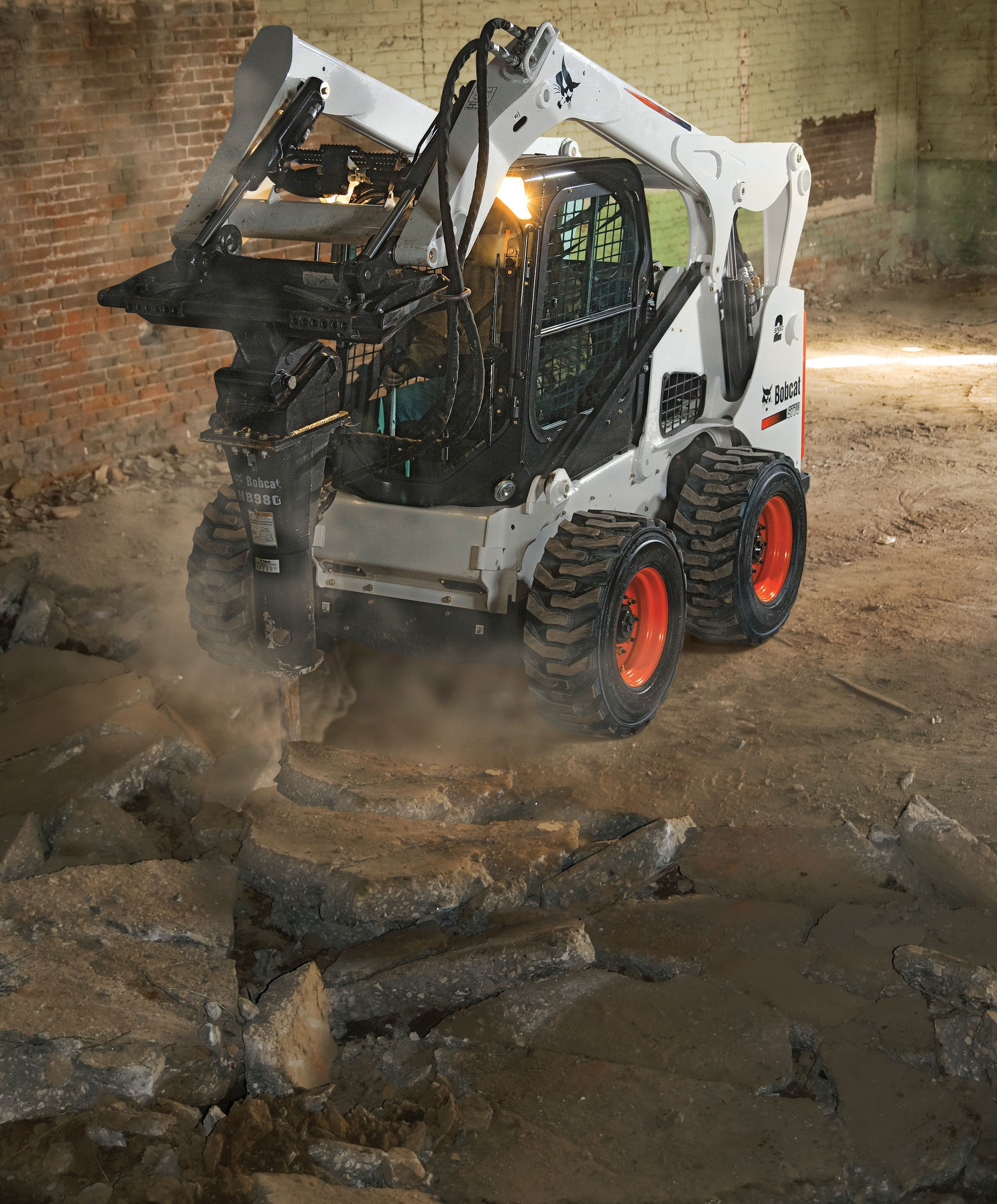 Bobcat S770 skid steer