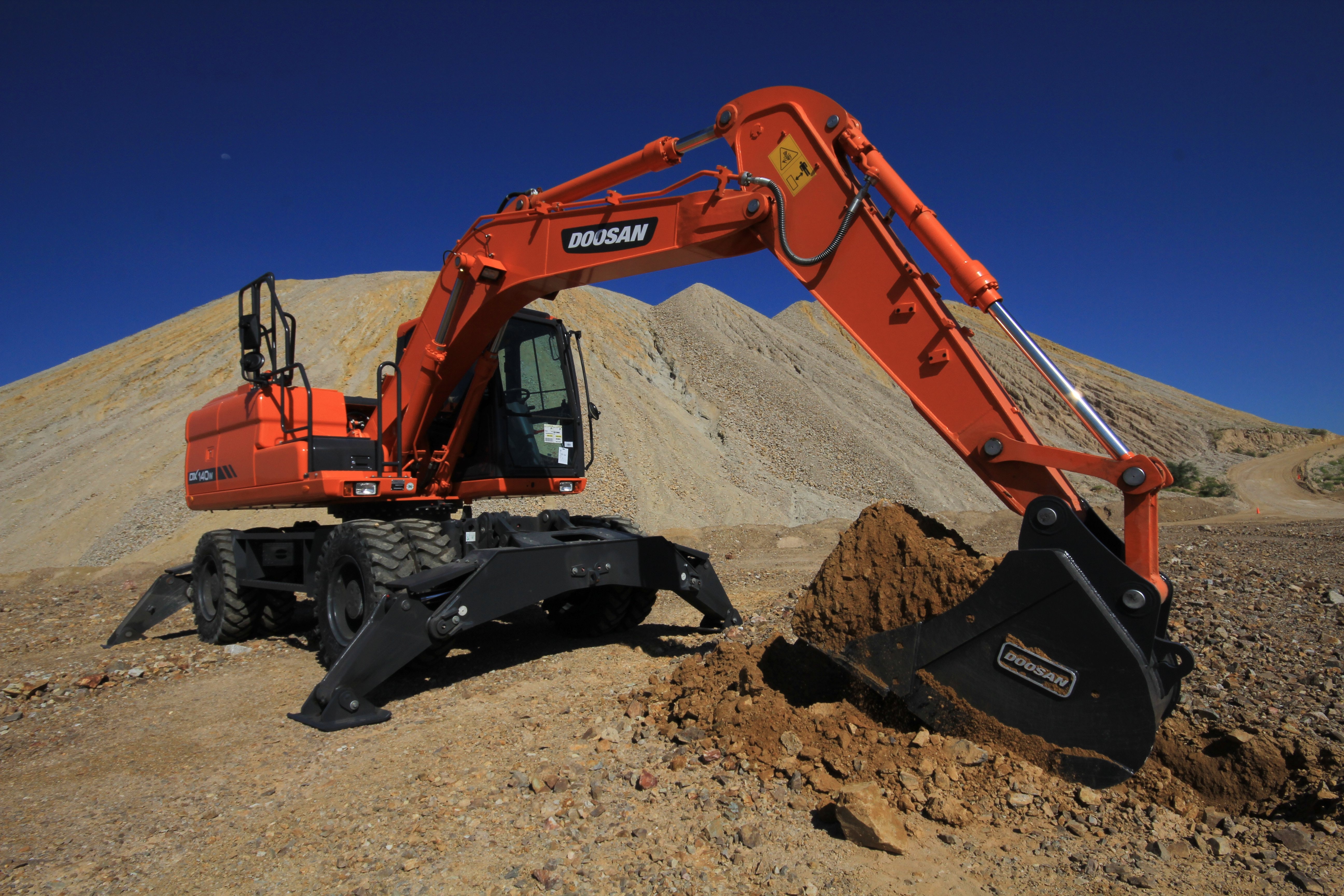 DX140W wheeled Excavator