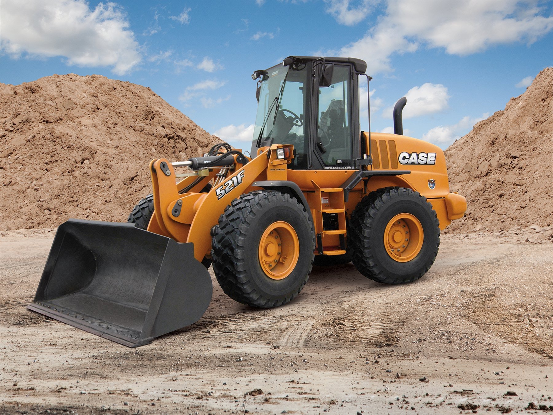 Case 521F wheel loader