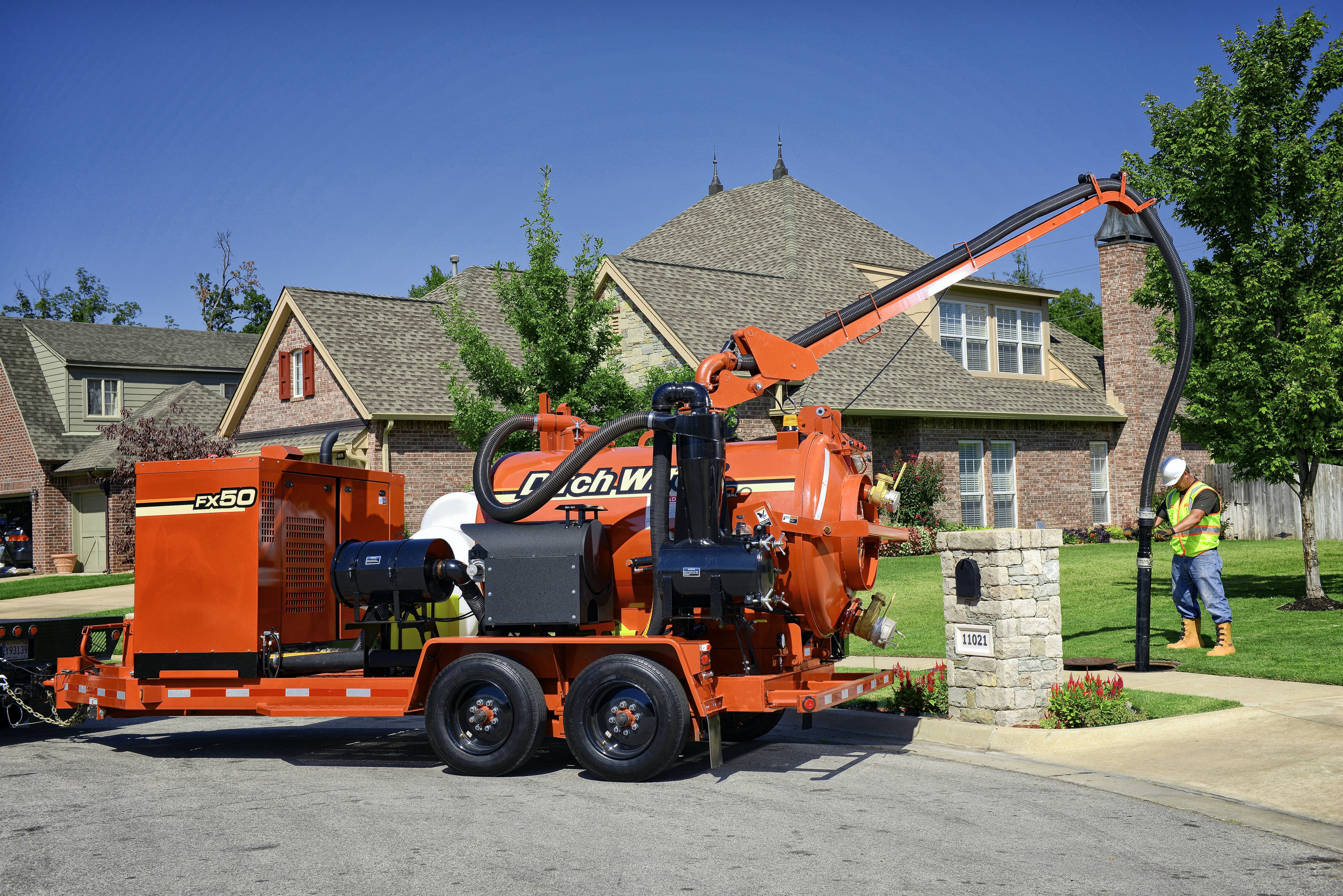 Ditch Witch FX50 vacuum excavator_0