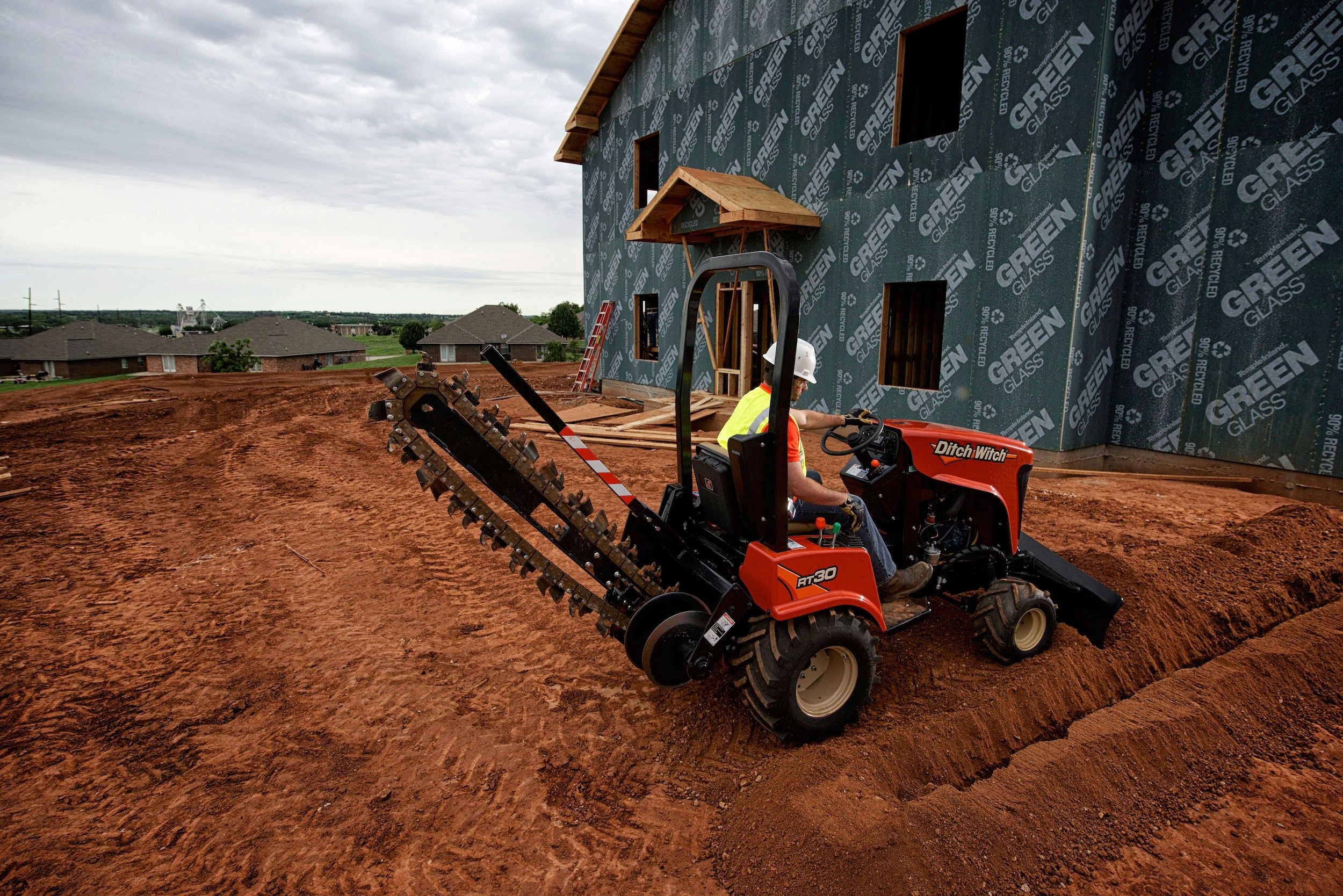 Ditch Witch RT30 Trencher