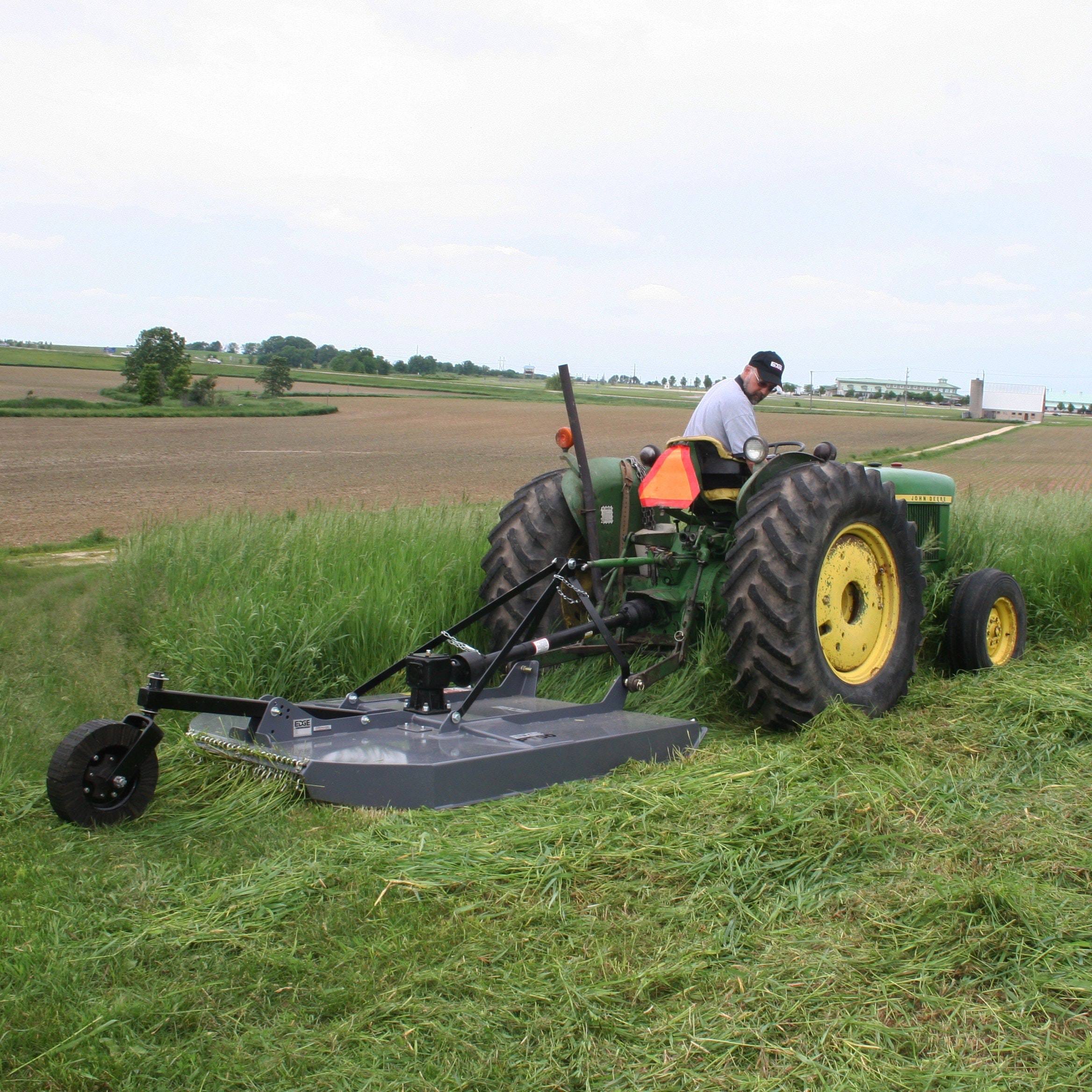 1654796461552 Cutrotarymower1