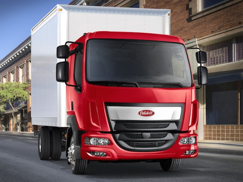 1654796911652 Peterbilt 220 Truck