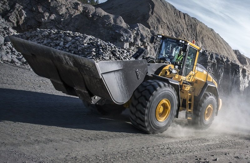 Volvo_L220H wheel loader
