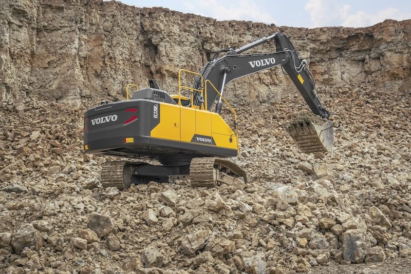 Volvo EC220E excavator