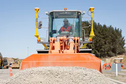 1654799024402 Hitachi Gcs900 Dual Gps Wheel Loader 007 Hr 0 1654799024402 Hitachi Gcs900 Dual Gps Wheel Loader 007 Hr 0