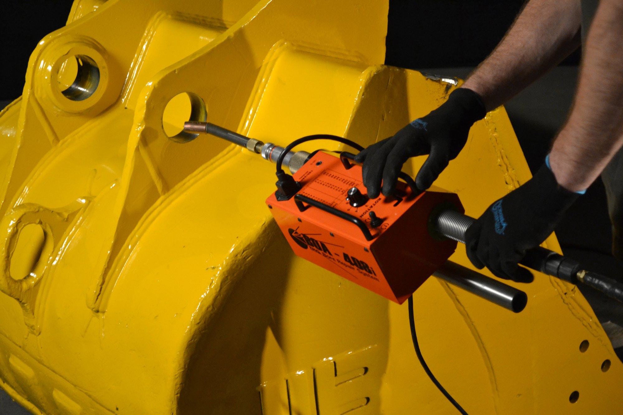 1654799380787 Press Releaseboa408i Welder Being Setup On Bucket