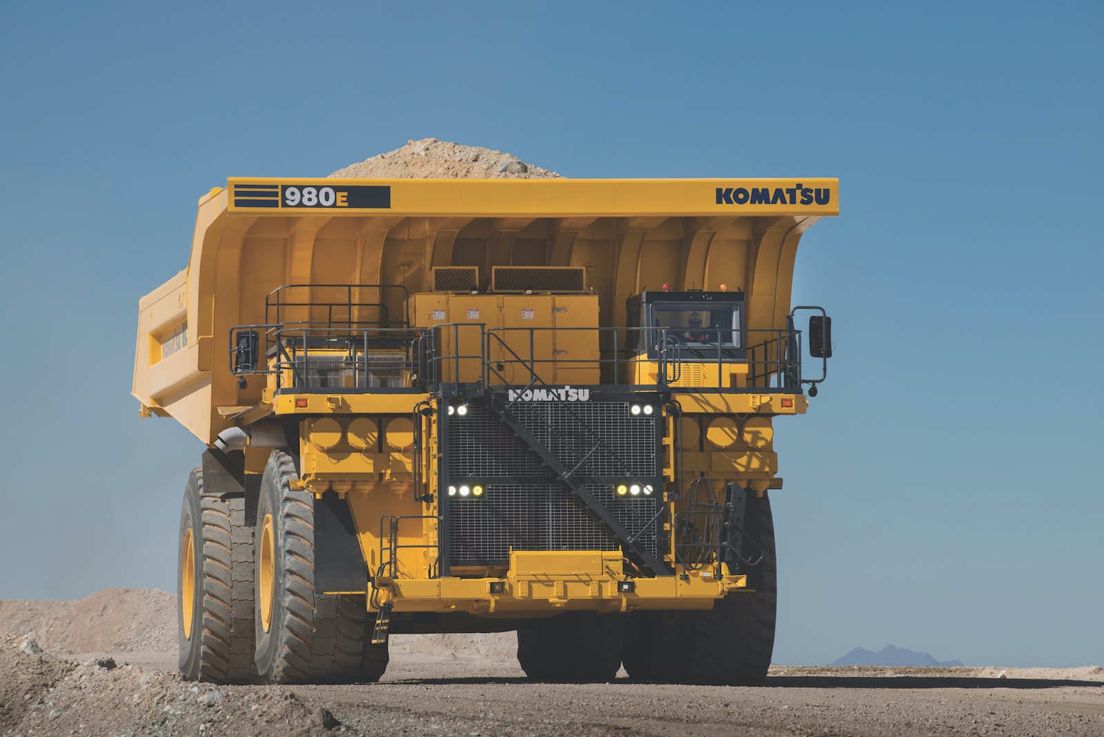 Komatsu 980E haul truck_web