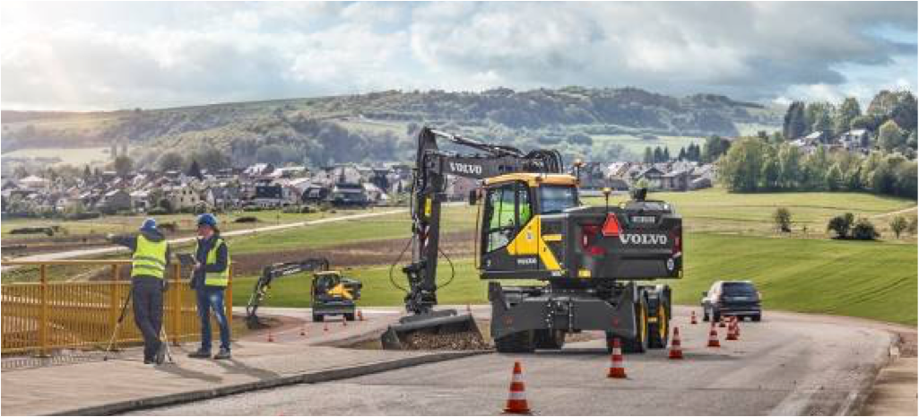 Volvo-wheeled-excavator