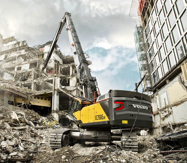 Volvo-EC750EHR-excavator