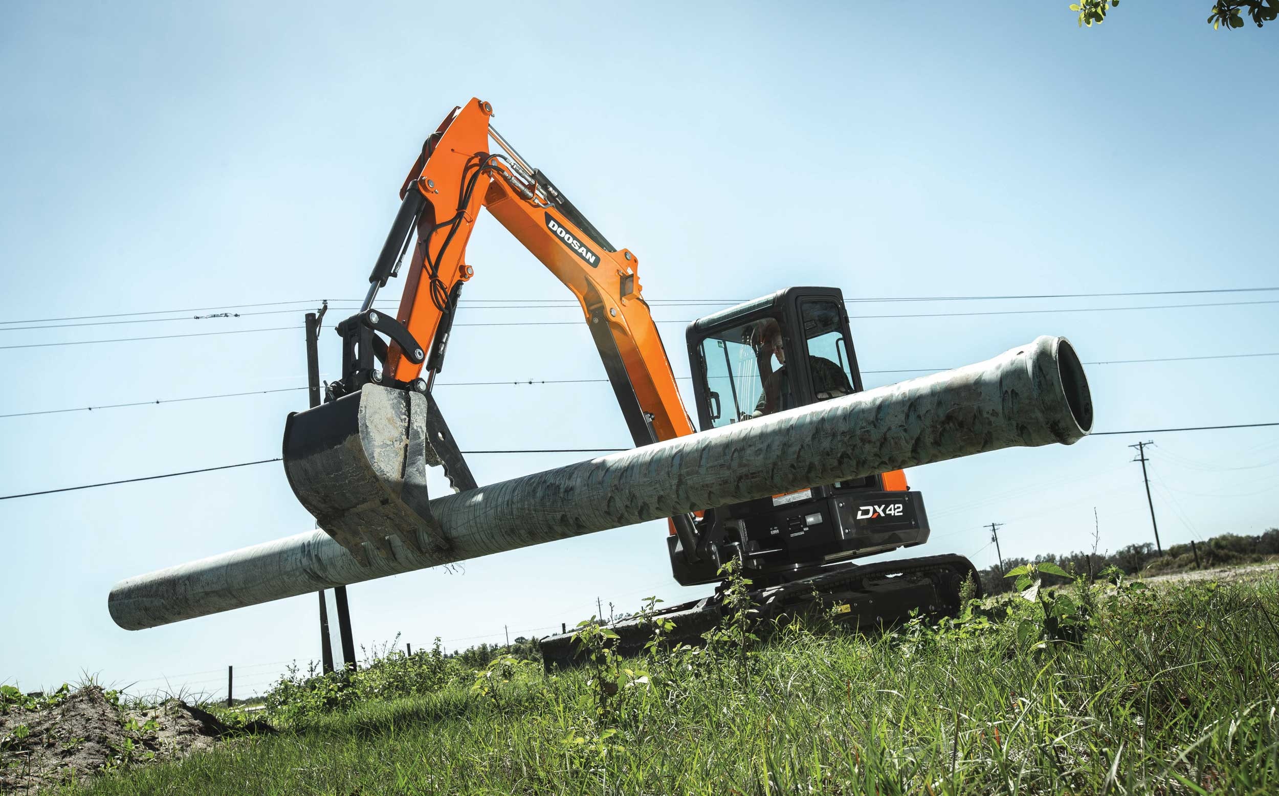 1654811418327 Doosandx42excavator