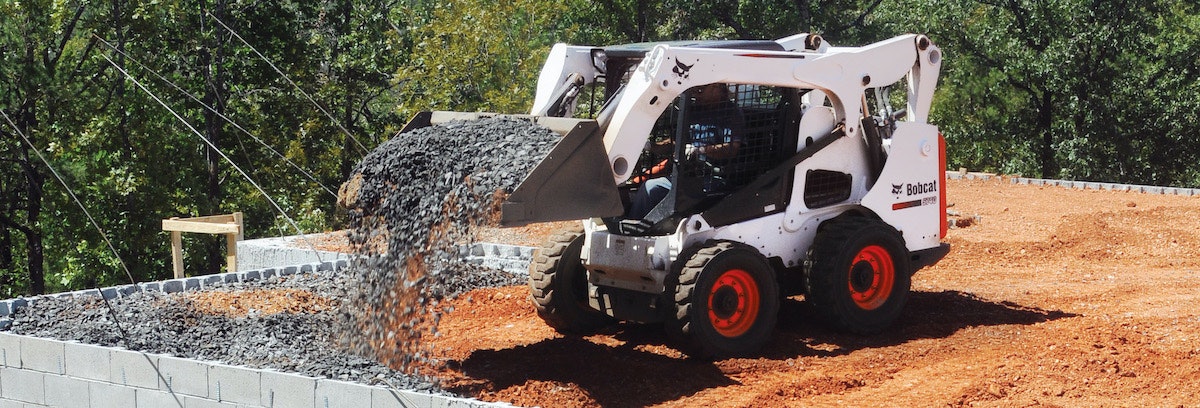 1654813752598 Bobcatskidsteer