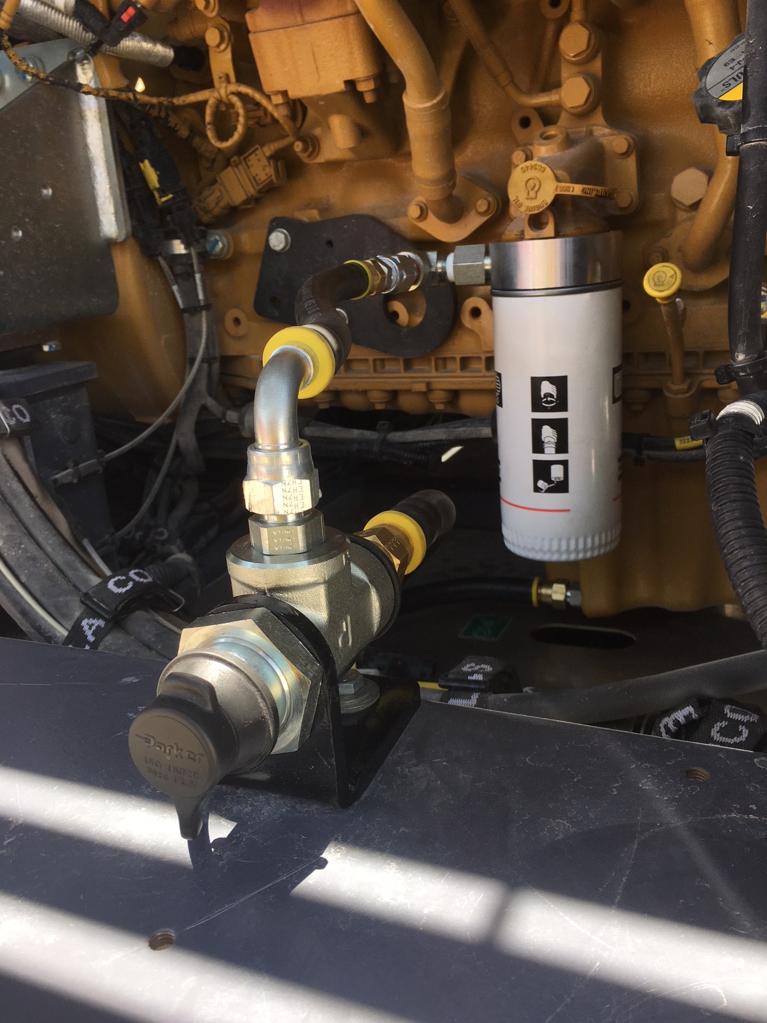 Parker-Hannifin-Oil-Change