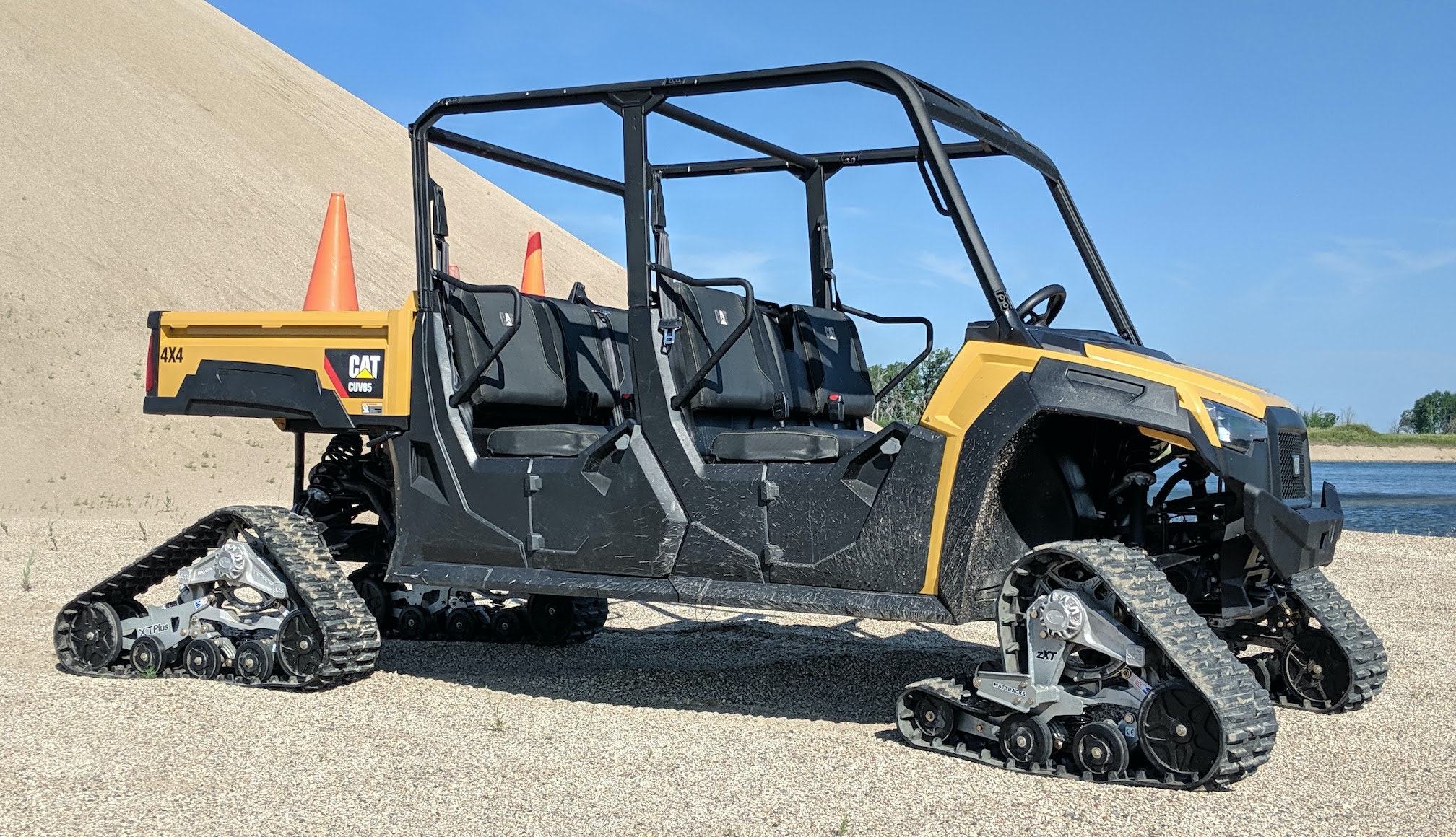 Mattracks-zXT-Tracks