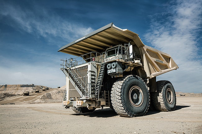 Liebherr-T 274-haul truck