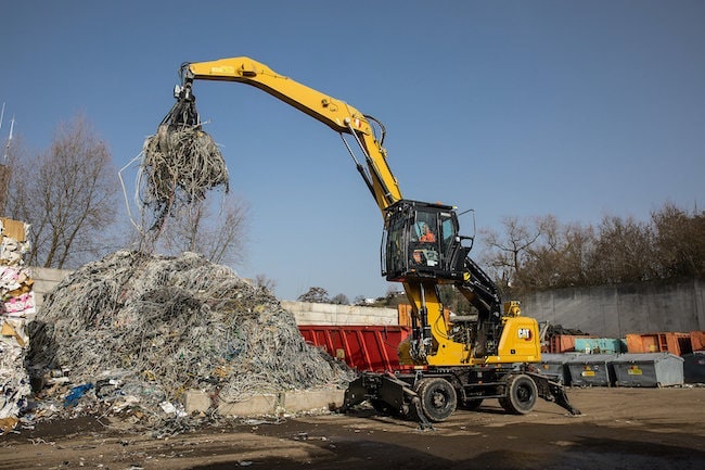 Cat-MH3024-material-handler